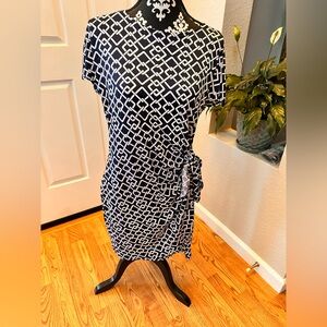 Signature by Robbie Bee Navy and White Patterned day to night flattering  Dress